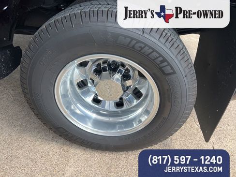 Used 2026 GMC Sierra 3500 Denali Ultimate AWD/4WD image 6