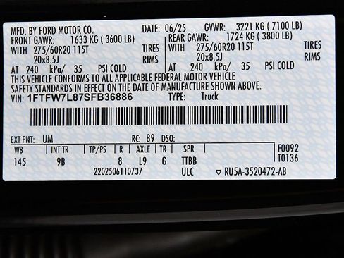 Used 2025 Ford F150 Platinum w/ Equipment Group 702A High AWD/4WD image 16