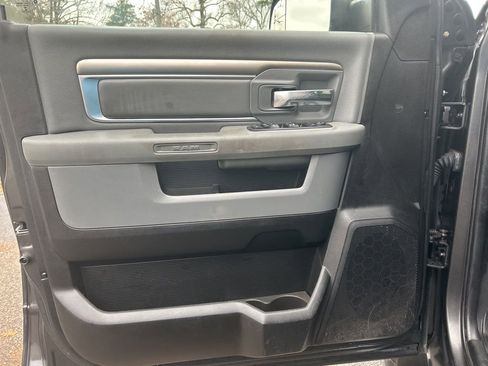 Used 2018 RAM 2500 Big Horn image 12