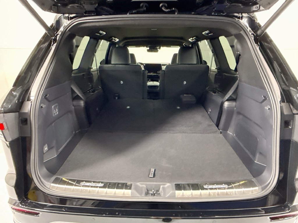 New 2026 Lexus TX 500h AWD image 29