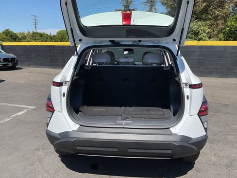 Used 2024 Hyundai Kona SE AWD/4WD image 26