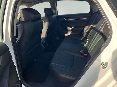 Used 2022 Honda Accord Sport Special Edition image 17