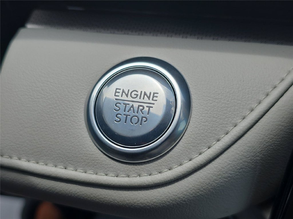 New 2026 Lincoln Nautilus Premier w/ Equipment Group 102A AWD/4WD image 21