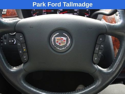 Used 2007 Cadillac DTS Luxury I w/ Sun And Sound Package FWD image 15