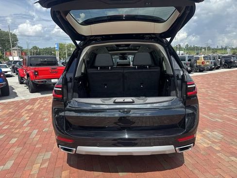 Used 2025 BMW X7 xDrive40i AWD/4WD image 28