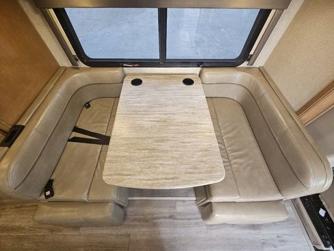 Used 2017 Mercedes-Benz Sprinter 3500 image 24