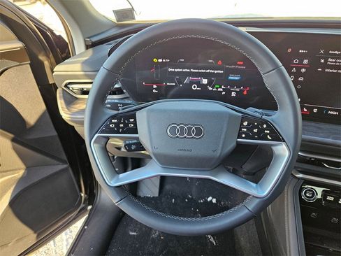 New 2025 Audi Q5 2.0T Premium Plus image 10