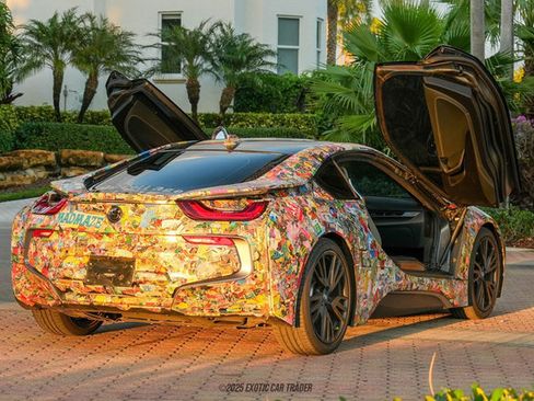 Used 2017 BMW i8 image 18