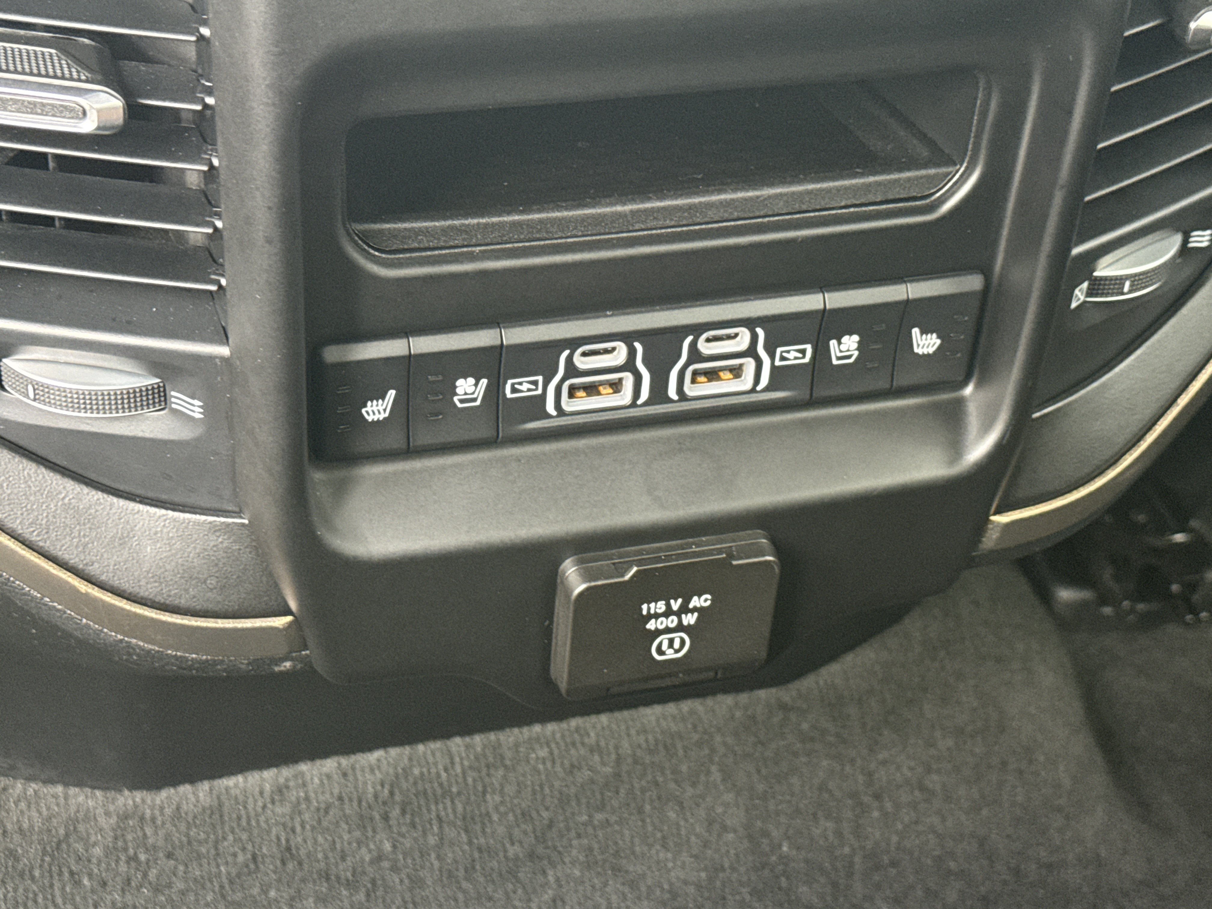 Used 2021 RAM 1500 Limited AWD/4WD image 21