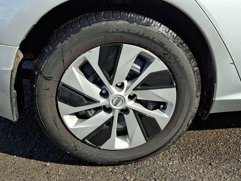 Used 2022 Nissan Altima 2.5 S image 33