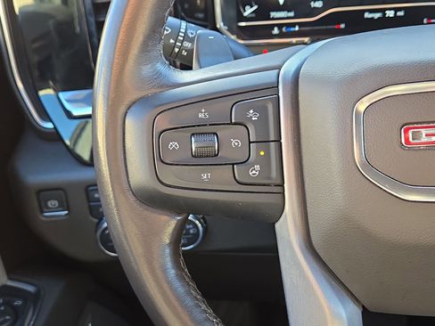 Used 2022 GMC Sierra 1500 SLT w/ SLT Convenience Package image 21