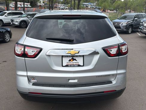Used 2016 Chevrolet Traverse LT AWD/4WD image 6