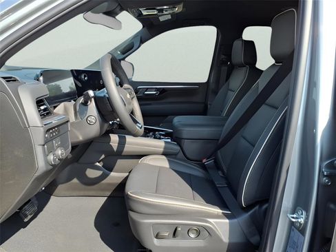 New 2026 Chevrolet Tahoe Premier image 16