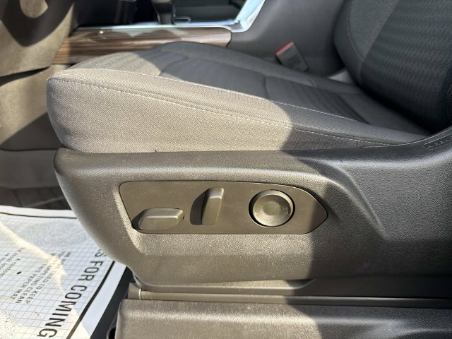 Certified 2022 Chevrolet Silverado 1500 LT w/ Protection Package AWD/4WD image 31