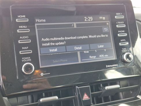 Used 2023 Toyota Camry LE image 20