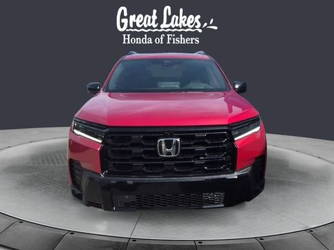 Used 2026 Honda Pilot Black Edition image 8