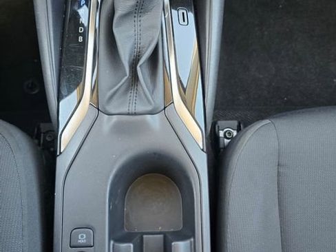 Used 2026 Toyota Corolla LE FWD image 20
