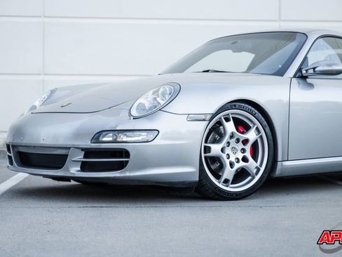 Used 2005 Porsche 911 Carrera S image 33