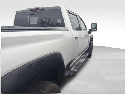 Used 2021 Chevrolet Silverado 3500 High Country w/ Z71 Off-Road Package AWD/4WD image 12