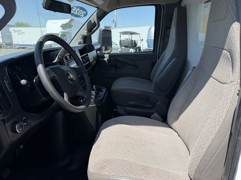 Used 2025 Chevrolet Express 3500 w/ Power Convenience Package RWD image 13