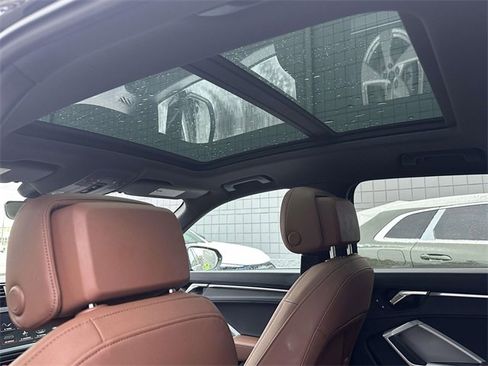 Used 2024 Audi Q3 2.0T Premium Plus image 19