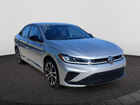 Used 2025 Volkswagen Jetta Sport FWD image 7