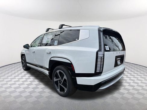 New 2026 Hyundai Ioniq 9 Limited image 7