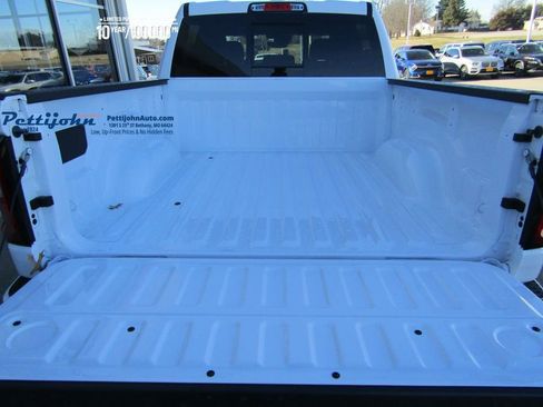 New 2026 RAM 1500 Big Horn w/ Night Edition image 33