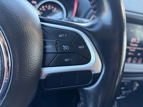 Used 2020 Jeep Compass Trailhawk AWD/4WD image 26