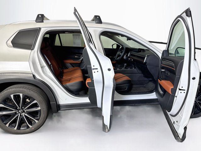 Used 2025 MAZDA CX-50 2.5 Turbo w/ Weather Package AWD/4WD image 33