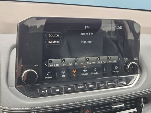 Used 2021 Nissan Rogue SL w/ Premium Package FWD image 25