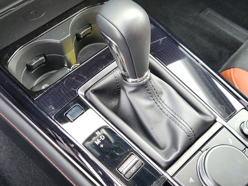 Certified 2025 MAZDA CX-30 Carbon image 12