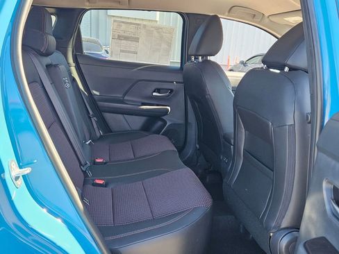 New 2026 Nissan Kicks SR image 14