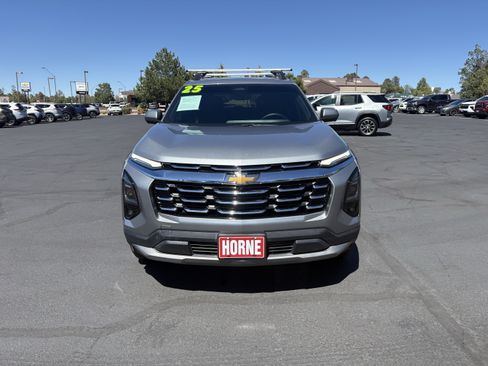 Used 2025 Chevrolet Equinox LT w/ Convenience Package II AWD/4WD image 4