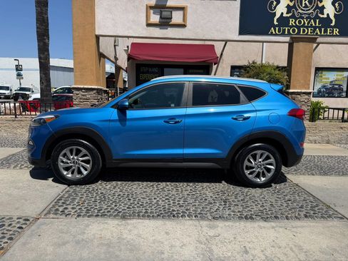 Used 2016 Hyundai Tucson SE w/ Option Group 02 FWD image 8