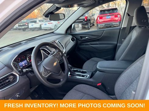 Used 2024 Chevrolet Equinox LT image 8