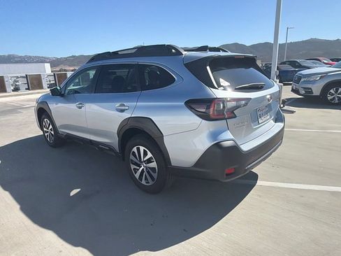 Certified 2024 Subaru Outback Premium AWD/4WD image 7
