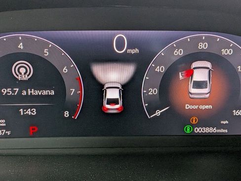 Used 2025 Honda Accord SE image 10