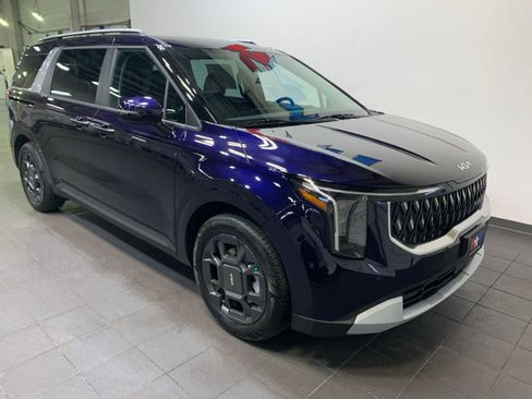 New 2026 Kia Carnival EX image 2