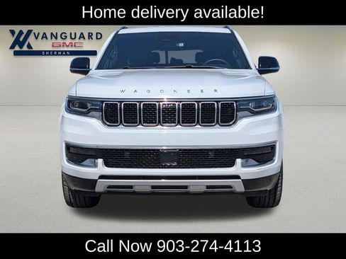 Used 2024 Jeep Wagoneer L Series II w/ Flexible Seating Group image 2