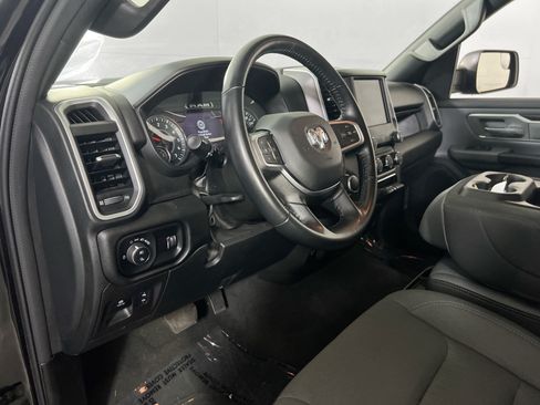 Used 2022 RAM 1500 Big Horn AWD/4WD image 9