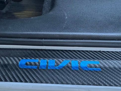 Used 2021 Honda Civic Sport Touring image 32