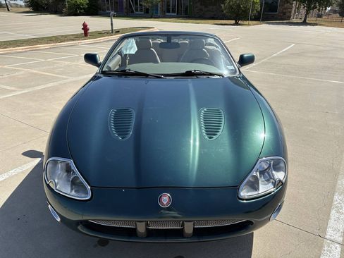 Used 2002 Jaguar XK8 Convertible RWD image 4