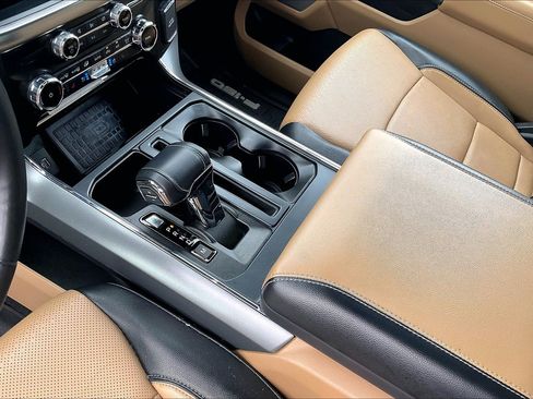 Certified 2022 Ford F150 Lariat AWD/4WD image 16