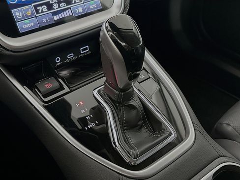 Used 2023 Subaru Outback Touring image 17