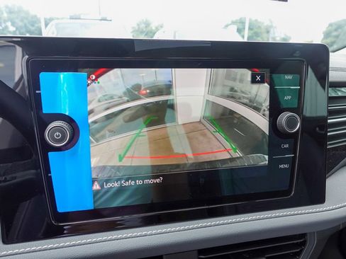 New 2025 Volkswagen Jetta SEL image 20