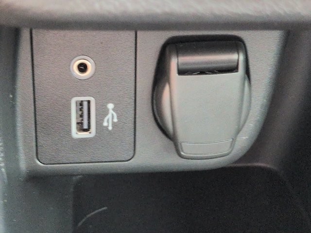 Used 2024 Nissan Versa S w/ S Plus Package FWD image 21