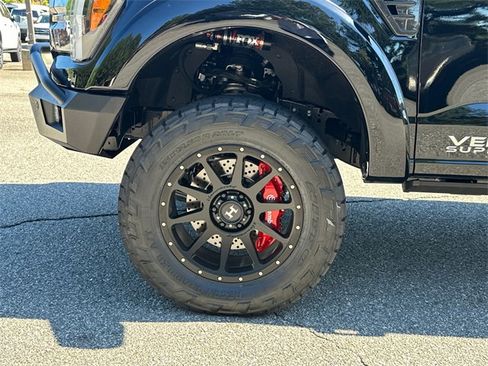 New 2025 Ford F150 Lariat w/ Equipment Group 502A High image 11