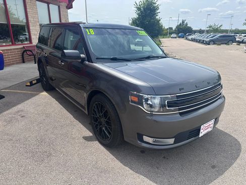Used 2018 Ford Flex SEL w/ Equipment Group 202A FWD image 3
