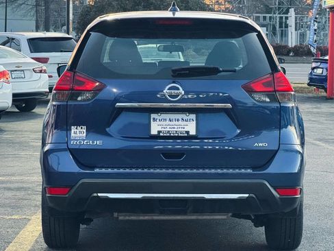 Used 2017 Nissan Rogue S image 8